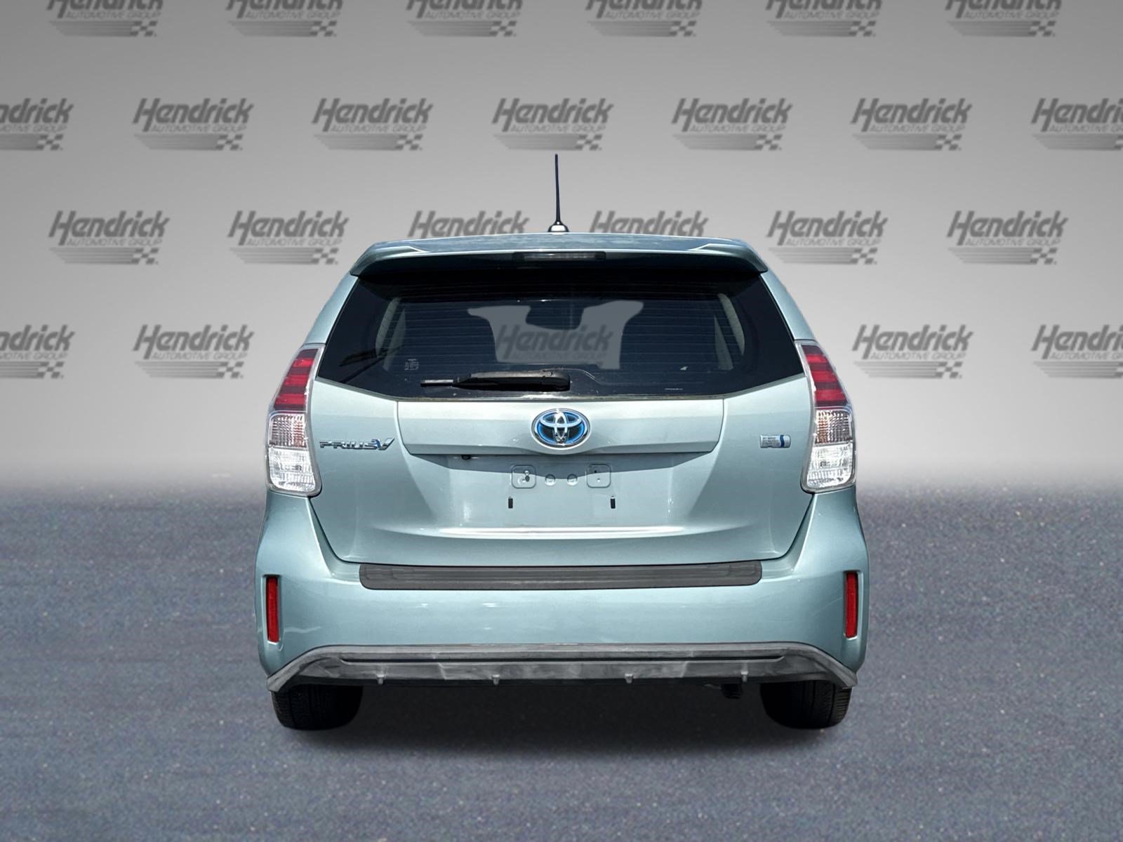 Used 2015 Toyota Prius V Five w/ Advanced Technology Package FWD image 9
