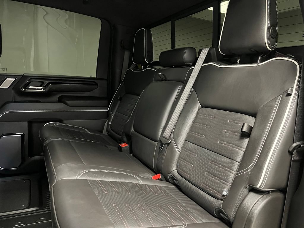 Used 2024 GMC Sierra 2500 AT4X AWD/4WD image 47