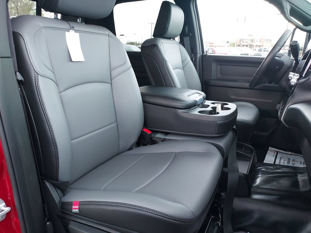 New 2026 RAM 2500 Tradesman AWD/4WD image 30