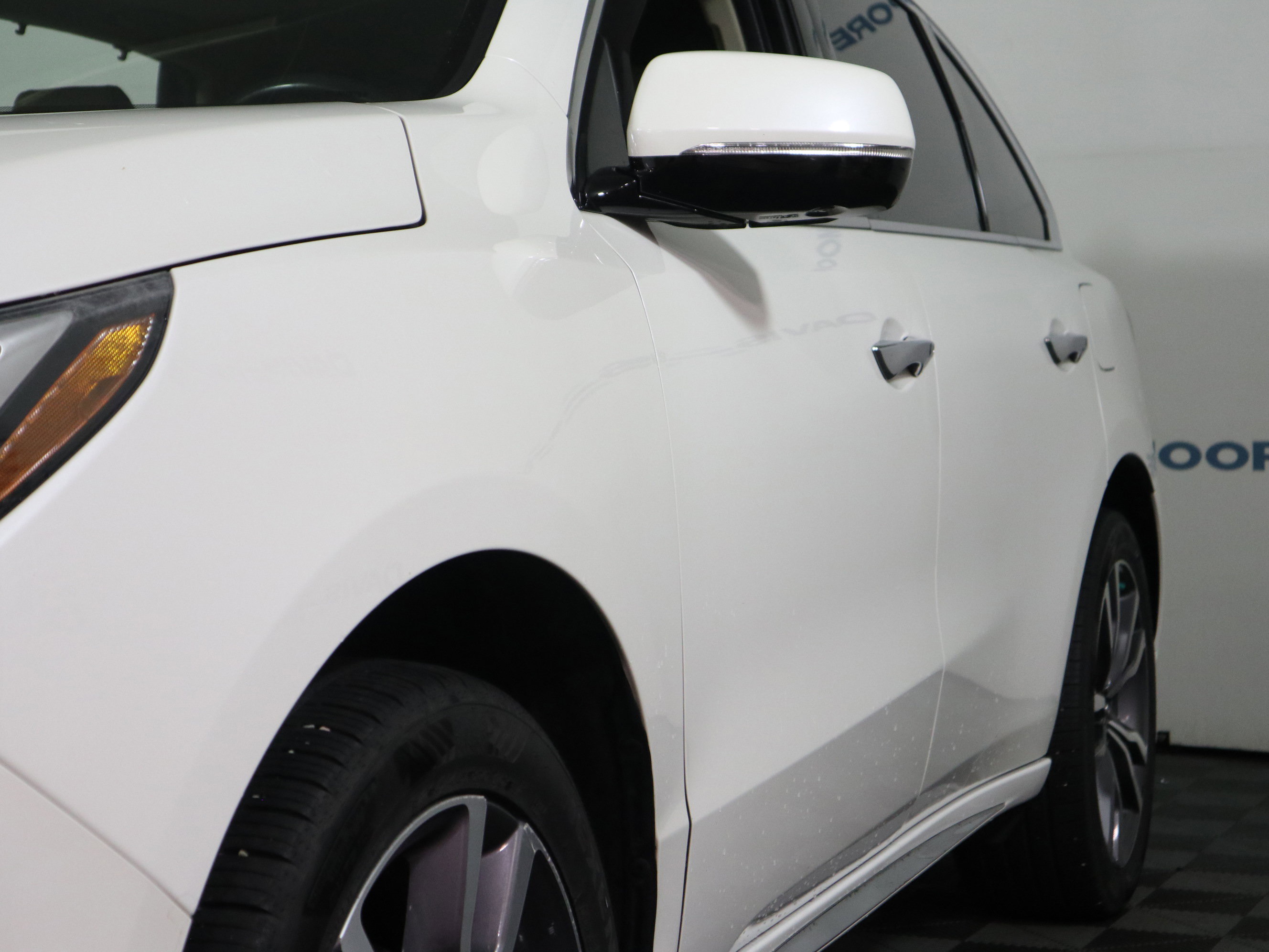 Used 2019 Acura MDX SH-AWD w/ Advance Package image 11