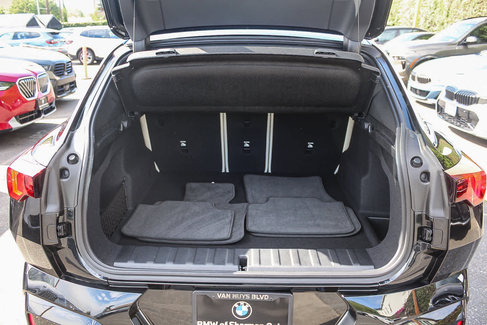 Used 2024 BMW X2 M35i w/ Premium Package image 33