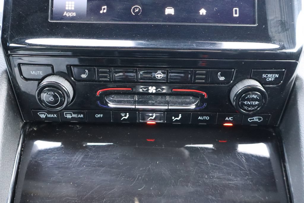 Used 2021 Jeep Grand Cherokee L Laredo AWD/4WD image 12