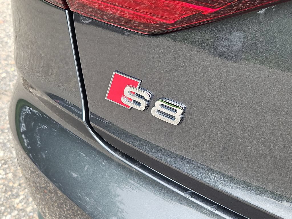 Certified 2023 Audi S8 AWD/4WD image 12