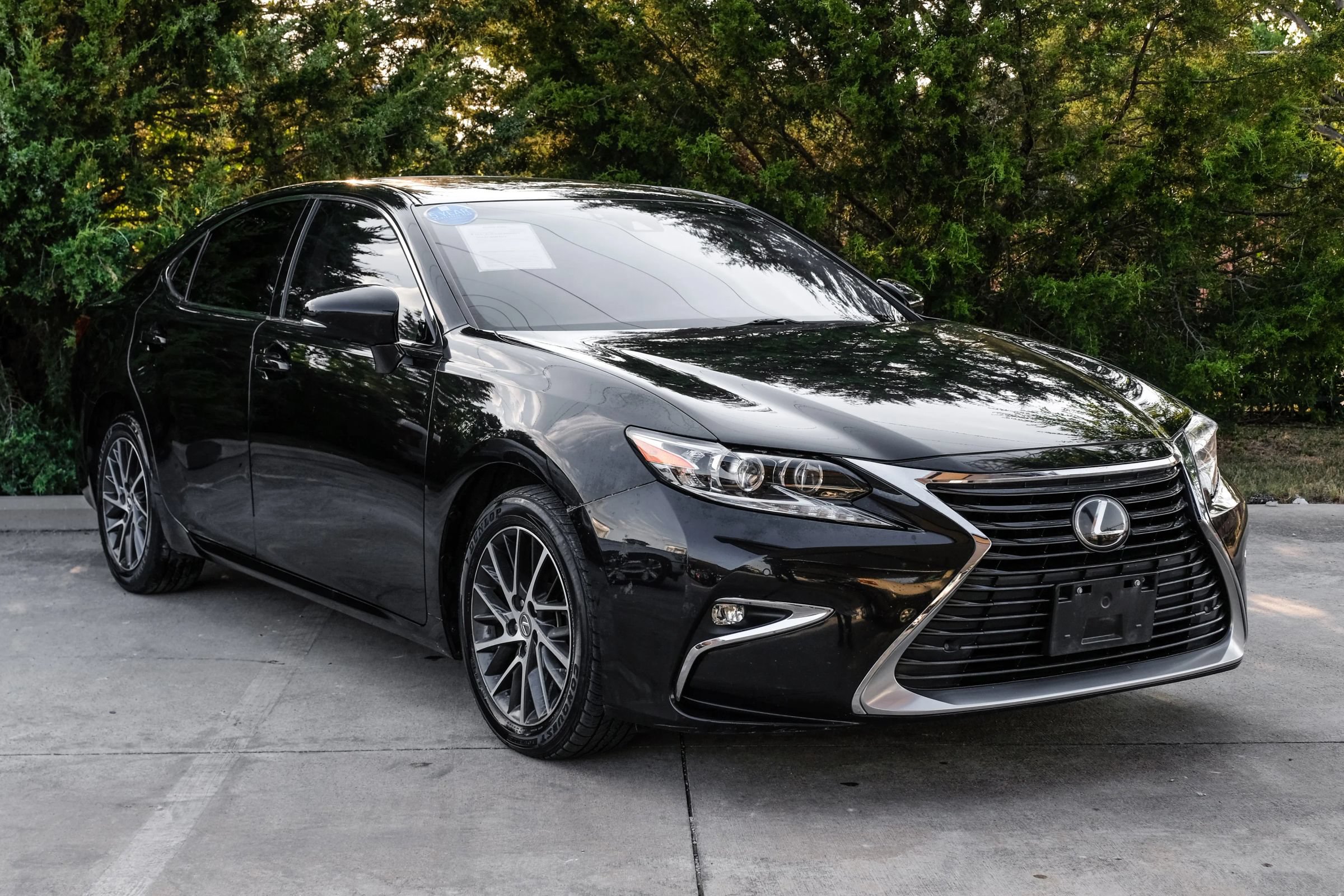Used 2017 Lexus ES 350 w/ Luxury Package FWD image 7