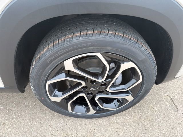 New 2026 Chevrolet Trax RS w/ Sunroof Package image 53