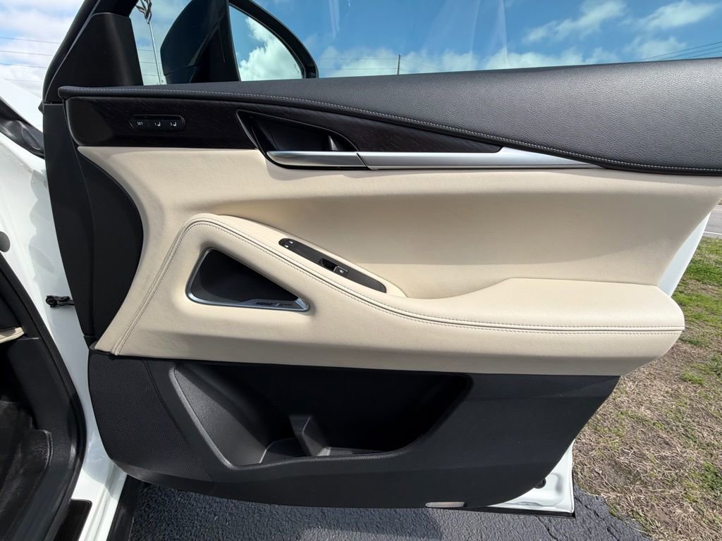 Used 2024 INFINITI QX60 Sensory w/ Vision Package image 17