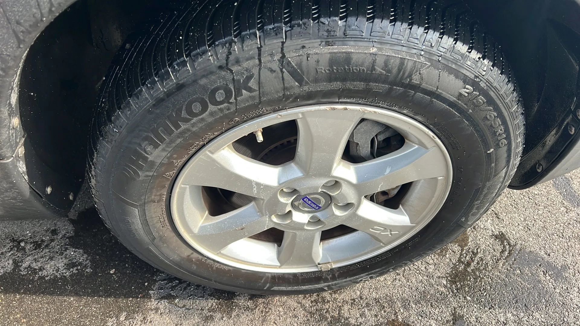 Used 2008 Volvo XC70 3.2 image 18