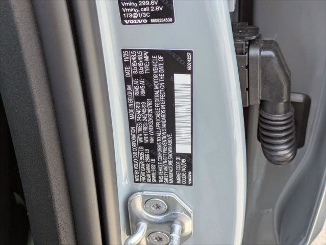 New 2026 Volvo EX30 Plus w/ Climate Package image 15