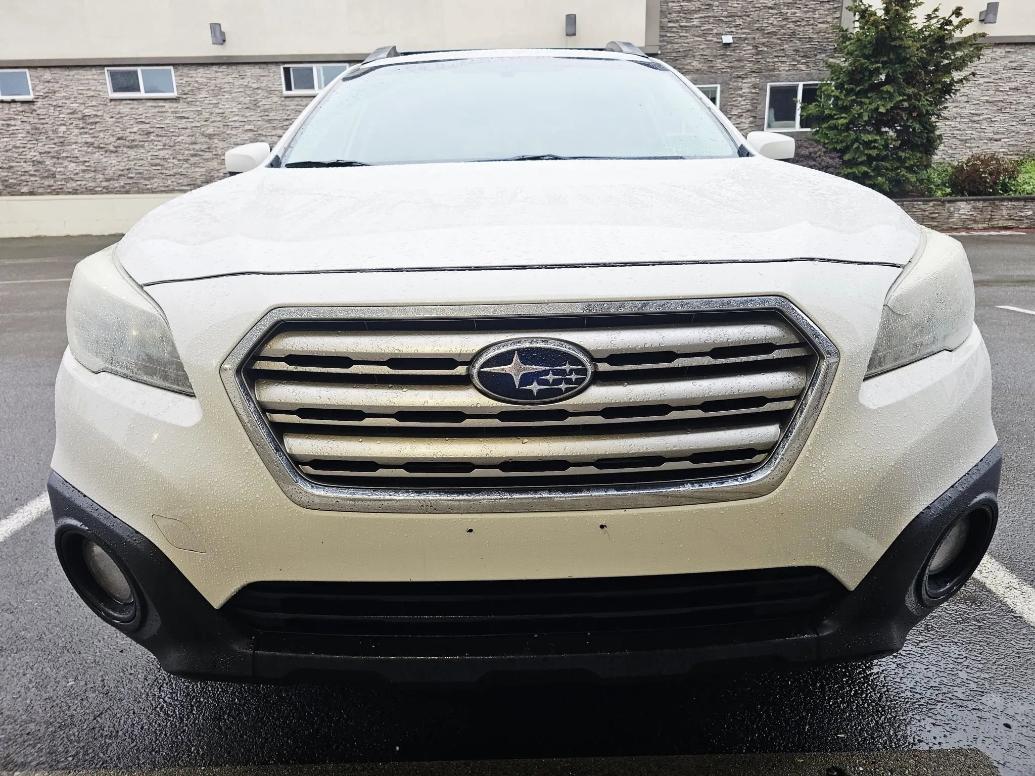 Used 2015 Subaru Outback 2.5i Premium image 8