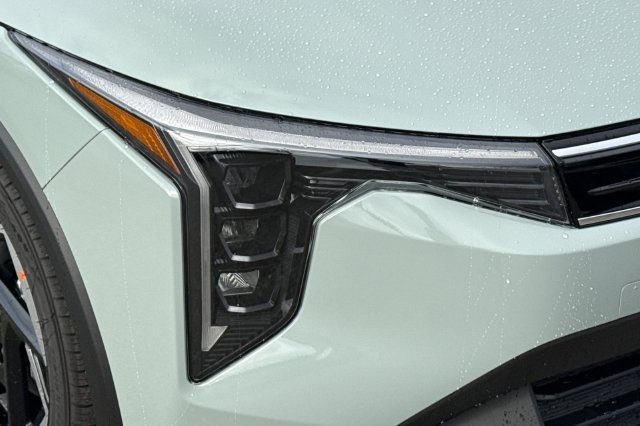 New 2027 Kia K4 EX FWD image 31