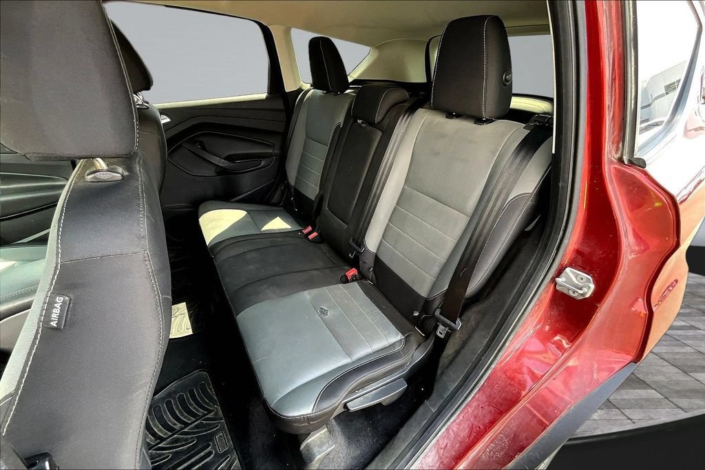 Used 2016 Ford Escape SE AWD/4WD image 19