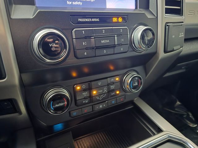Used 2019 Ford F450 Platinum w/ Platinum Ultimate Package AWD/4WD image 37