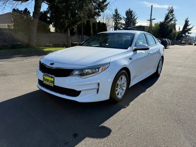 Used 2018 Kia Optima LX image 2