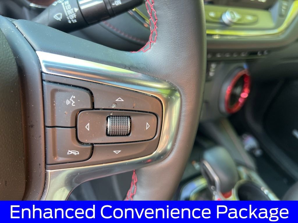 Certified 2025 Chevrolet Blazer RS w/ Driver Confidence II Package image 24