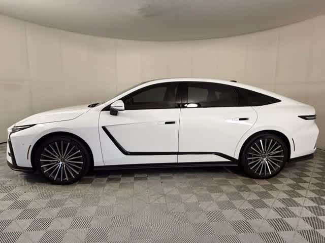 New 2026 Lexus ES 350e w/ Accessory Package (Z2) FWD image 3