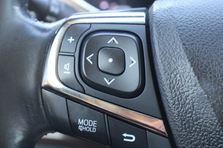 Used 2014 Toyota Avalon XLE Touring FWD image 23