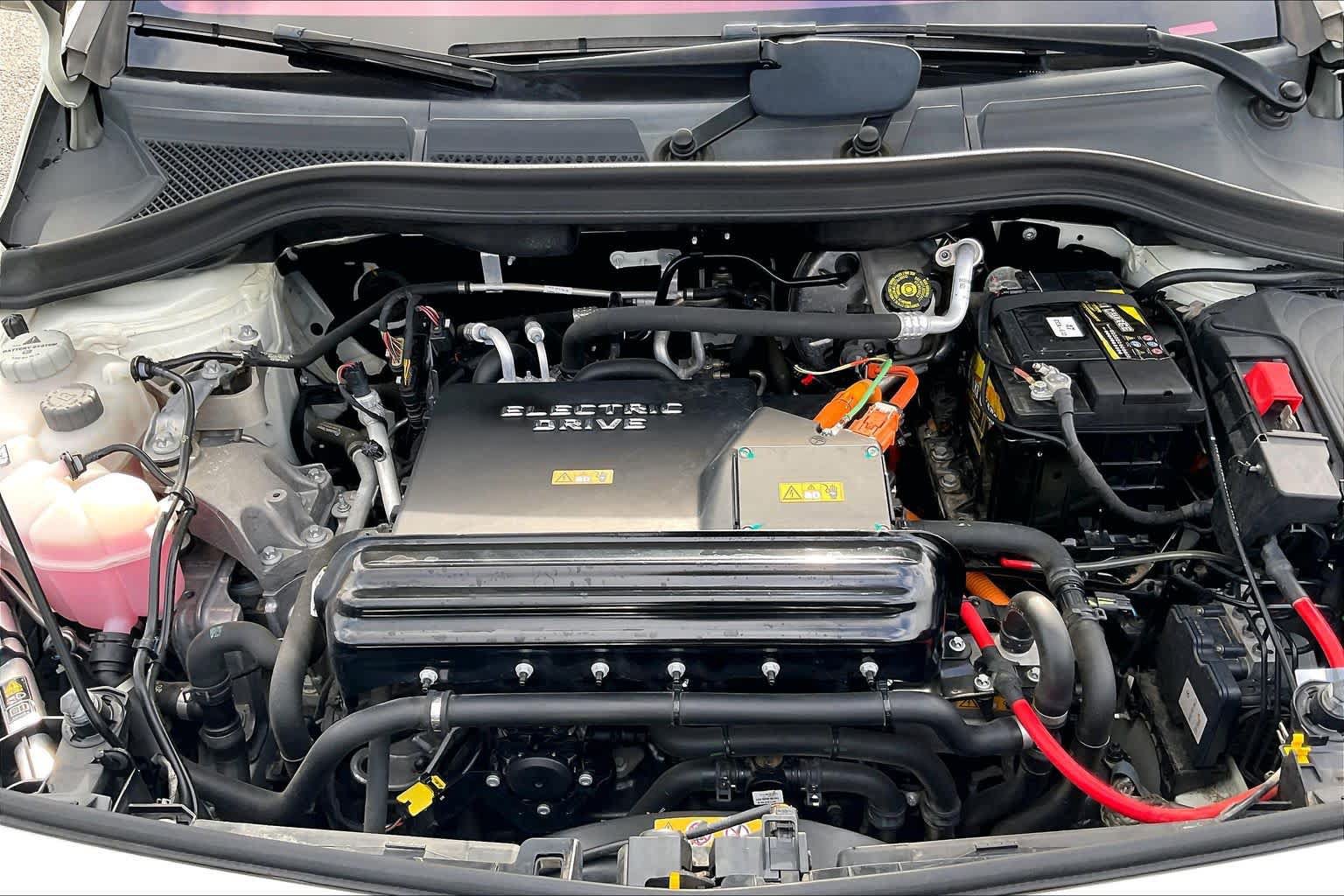 Used 2017 Mercedes-Benz B 250e image 26