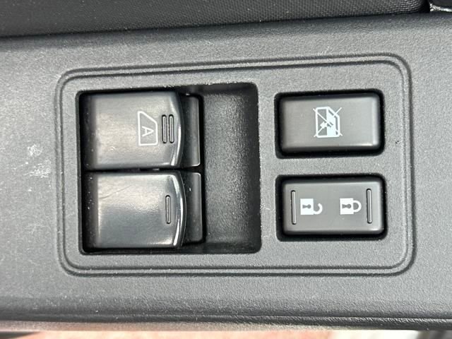 Used 2022 Nissan Frontier S image 12