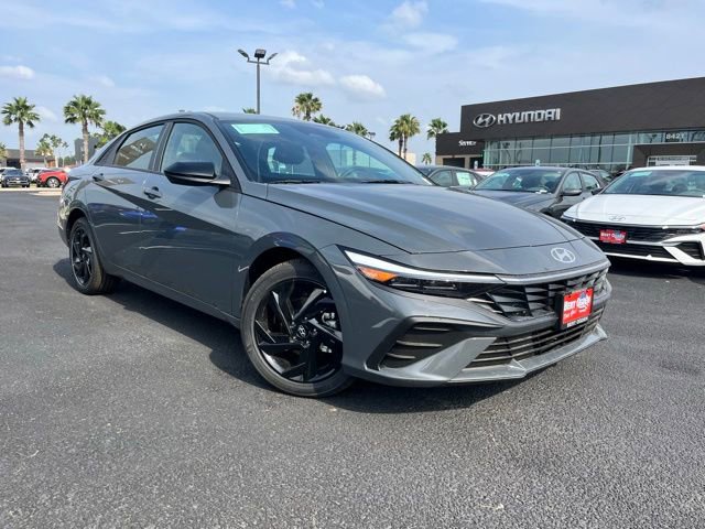New 2026 Hyundai Elantra Sport FWD video 1