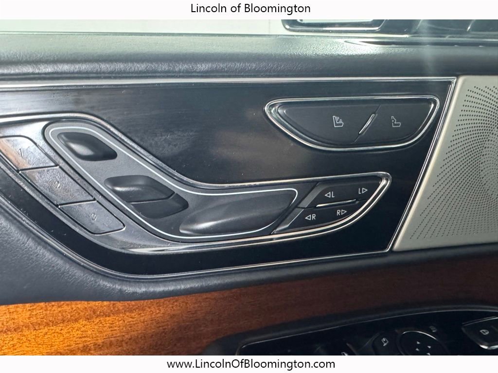 Used 2023 Lincoln Navigator Black Label AWD/4WD image 37