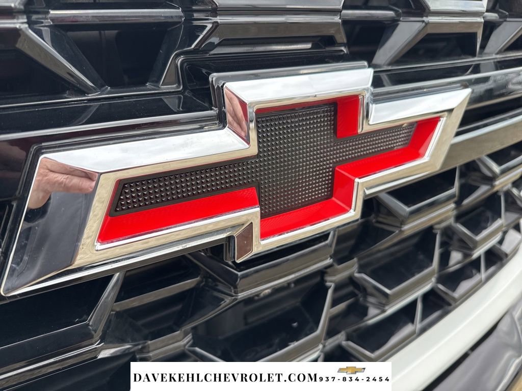 Used 2024 Chevrolet Silverado 2500 ZR2 w/ Technology Package image 38
