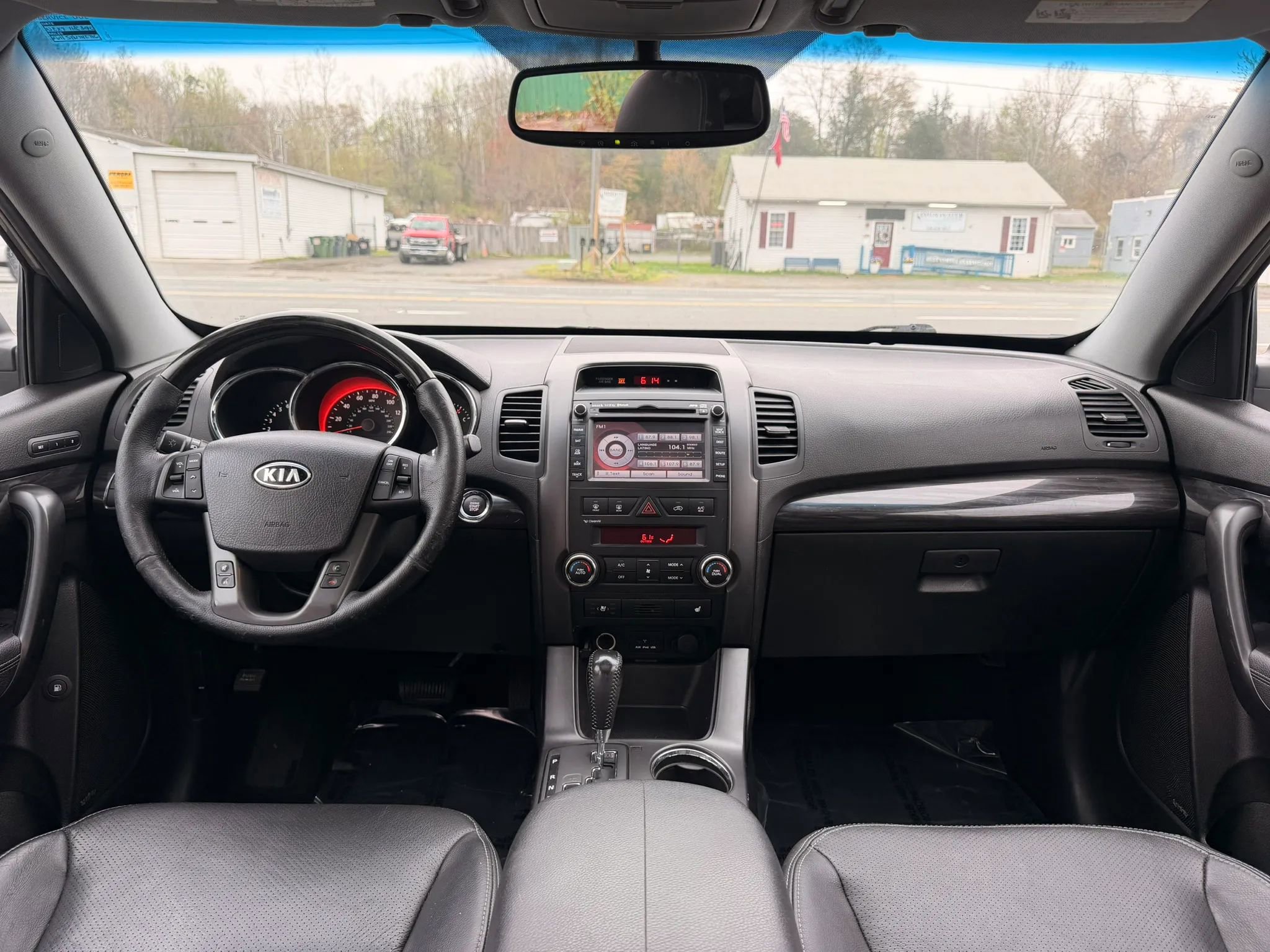 Used 2013 Kia Sorento SX w/ SX Premium Pkg image 29