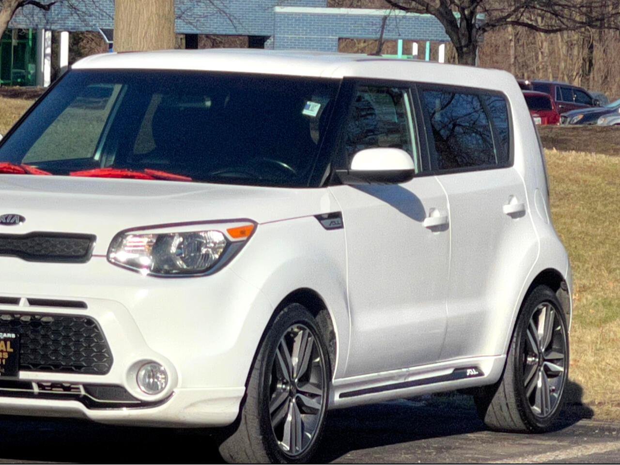 Used 2016 Kia Soul + w/ Soulful Package FWD image 7