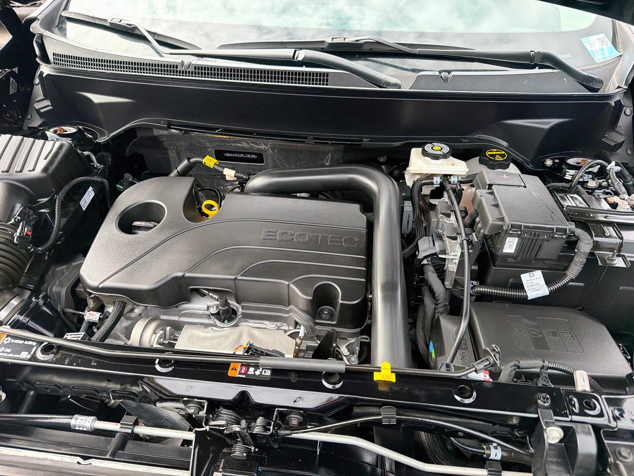 Used 2024 Chevrolet Equinox LT FWD image 34
