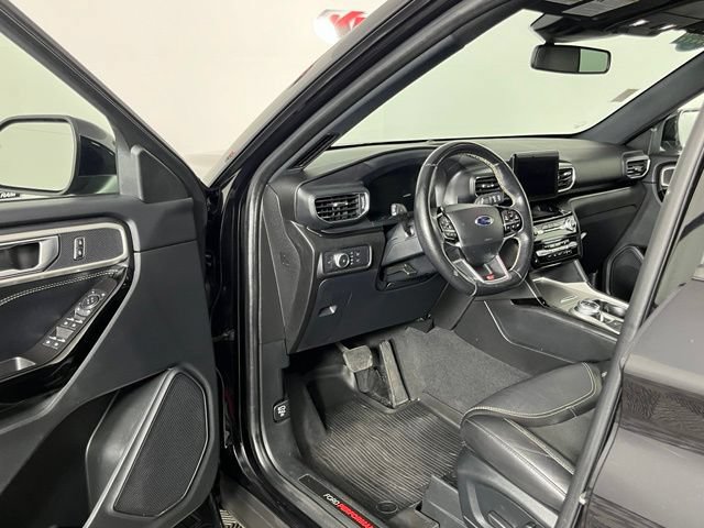 Used 2022 Ford Explorer ST w/ ST Street Pack AWD/4WD image 20