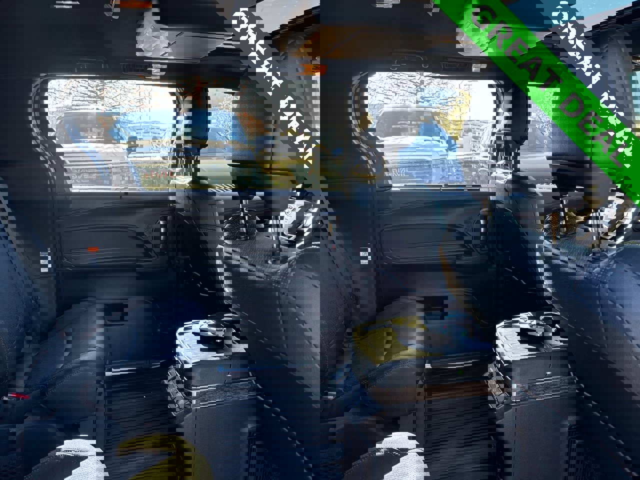 Used 2025 Toyota Sienna Platinum image 14