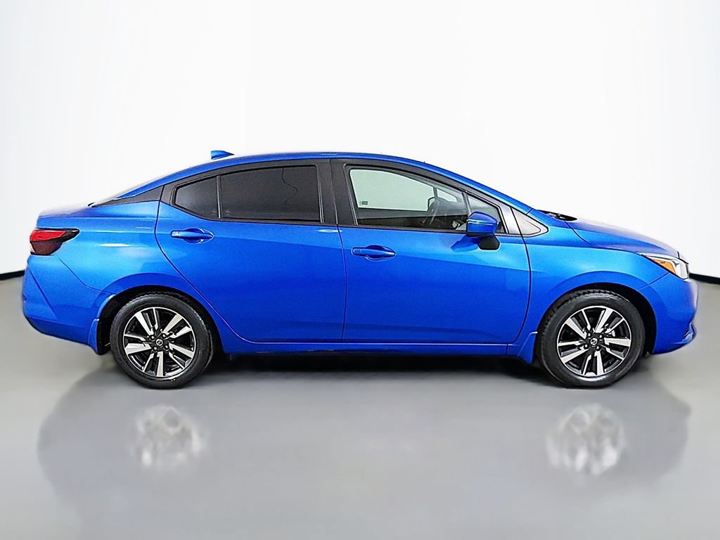 Used 2021 Nissan Versa SV FWD image 12