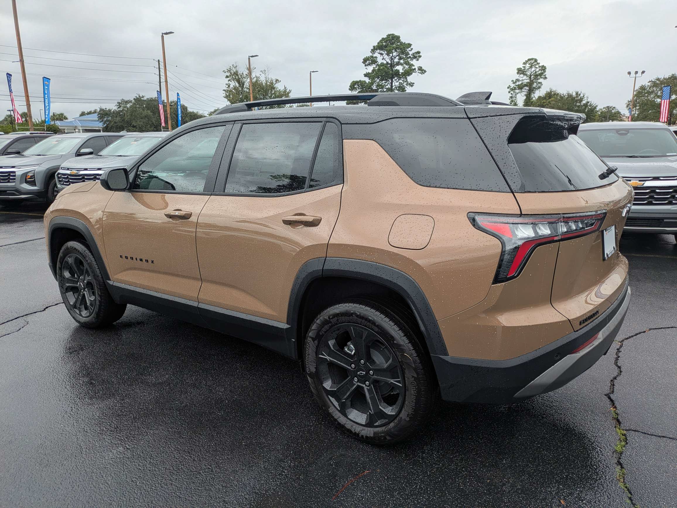 New 2027 Chevrolet Equinox LT w/ Convenience Package II FWD image 28