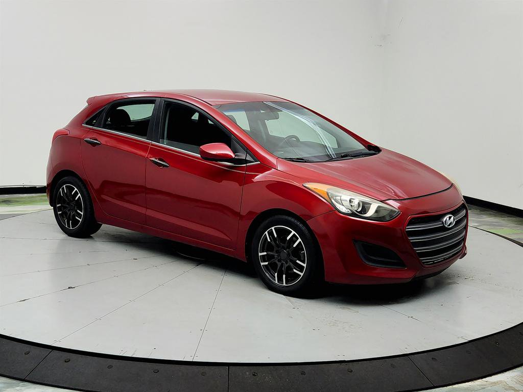 Used 2016 Hyundai Elantra GT FWD image 3
