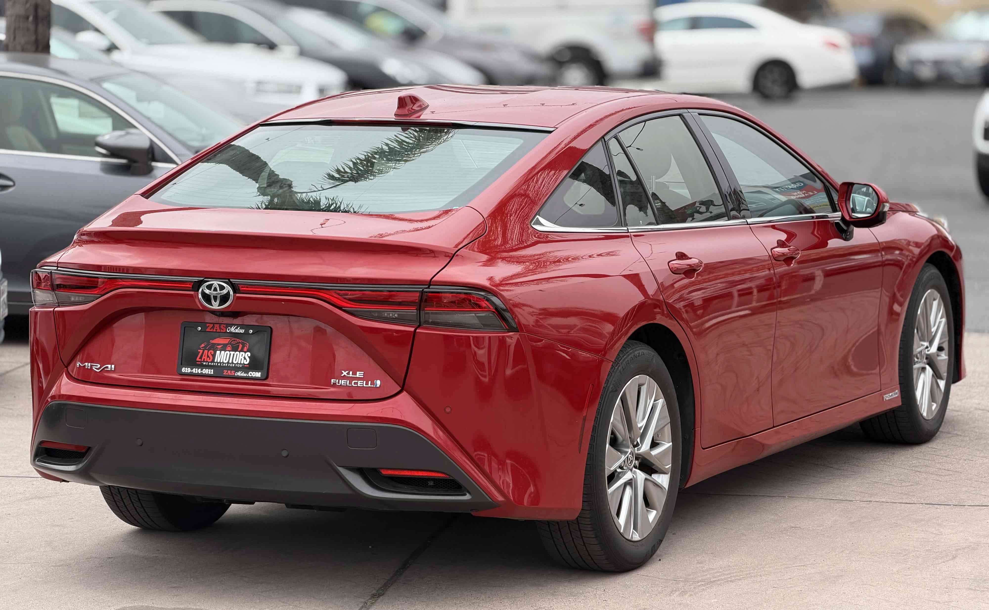 Used 2023 Toyota Mirai w/ Advanced Technology Package RWD image 7