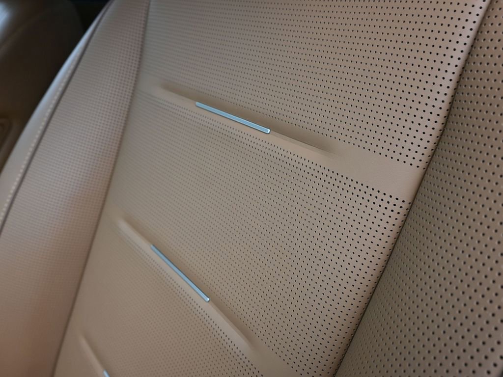 Used 2026 Hyundai Palisade Calligraphy image 12