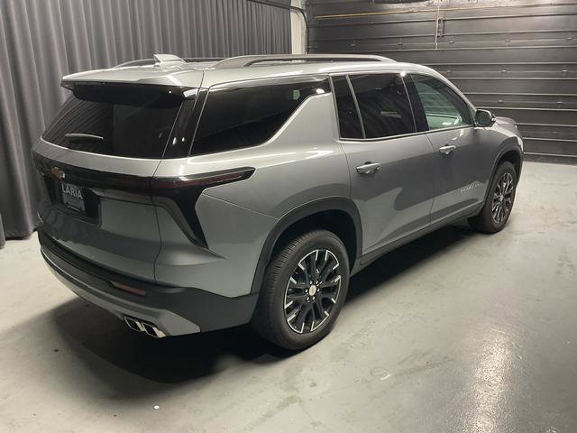 New 2026 Chevrolet Traverse LT w/ Sun and Wheel Package image 5