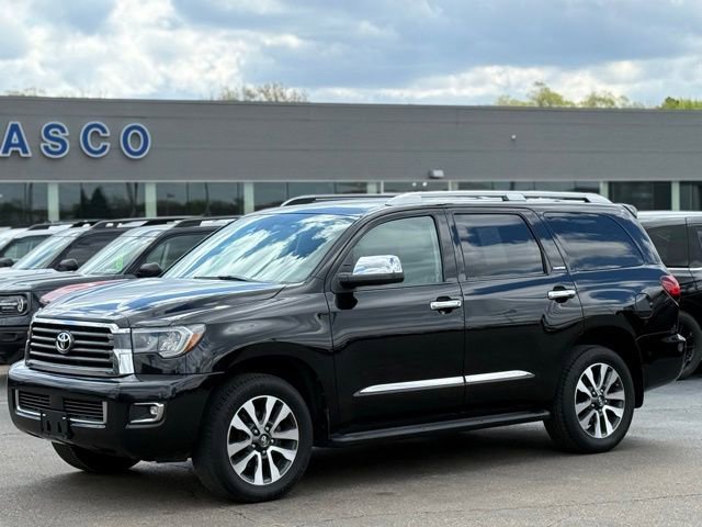 Used 2018 Toyota Sequoia Limited AWD/4WD image 34