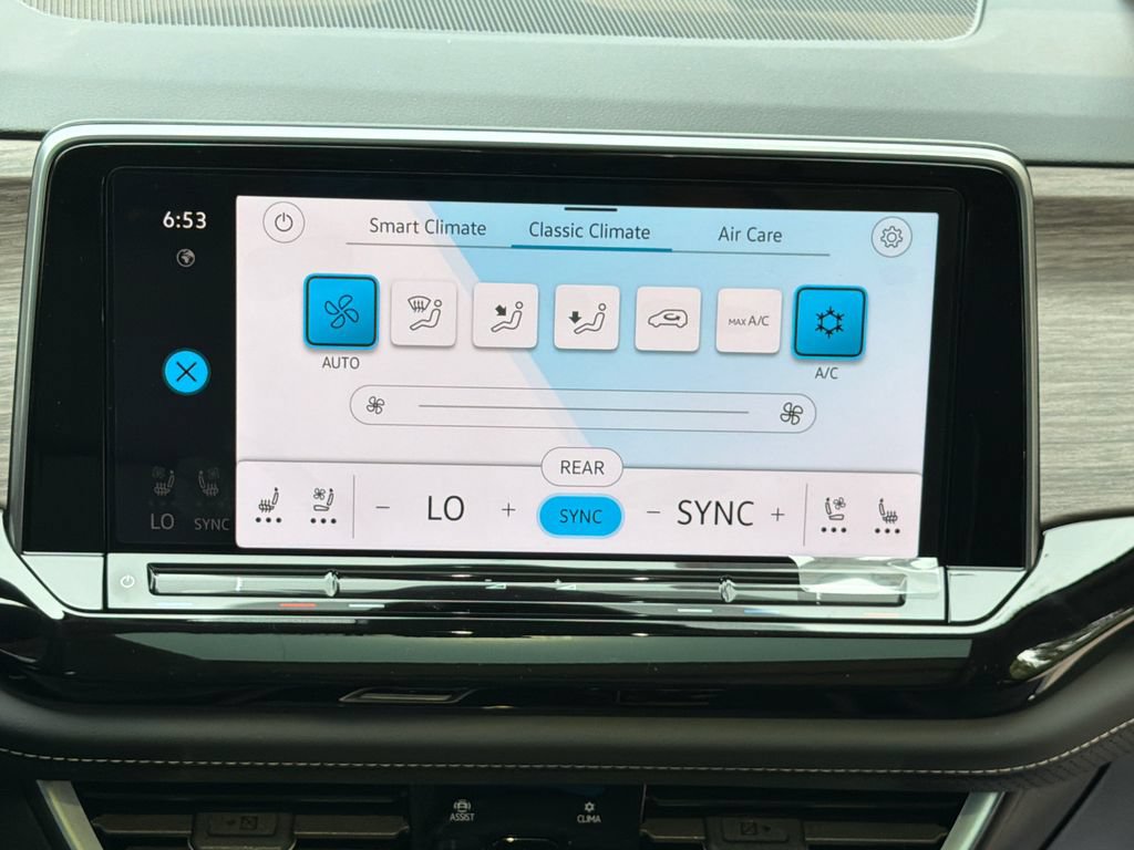 New 2026 Volkswagen Atlas SEL AWD/4WD image 9