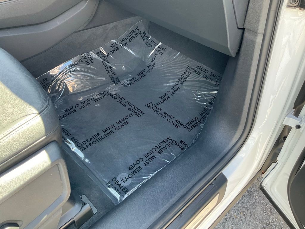 Used 2020 Audi Q5 e Premium w/ Convenience Package image 63