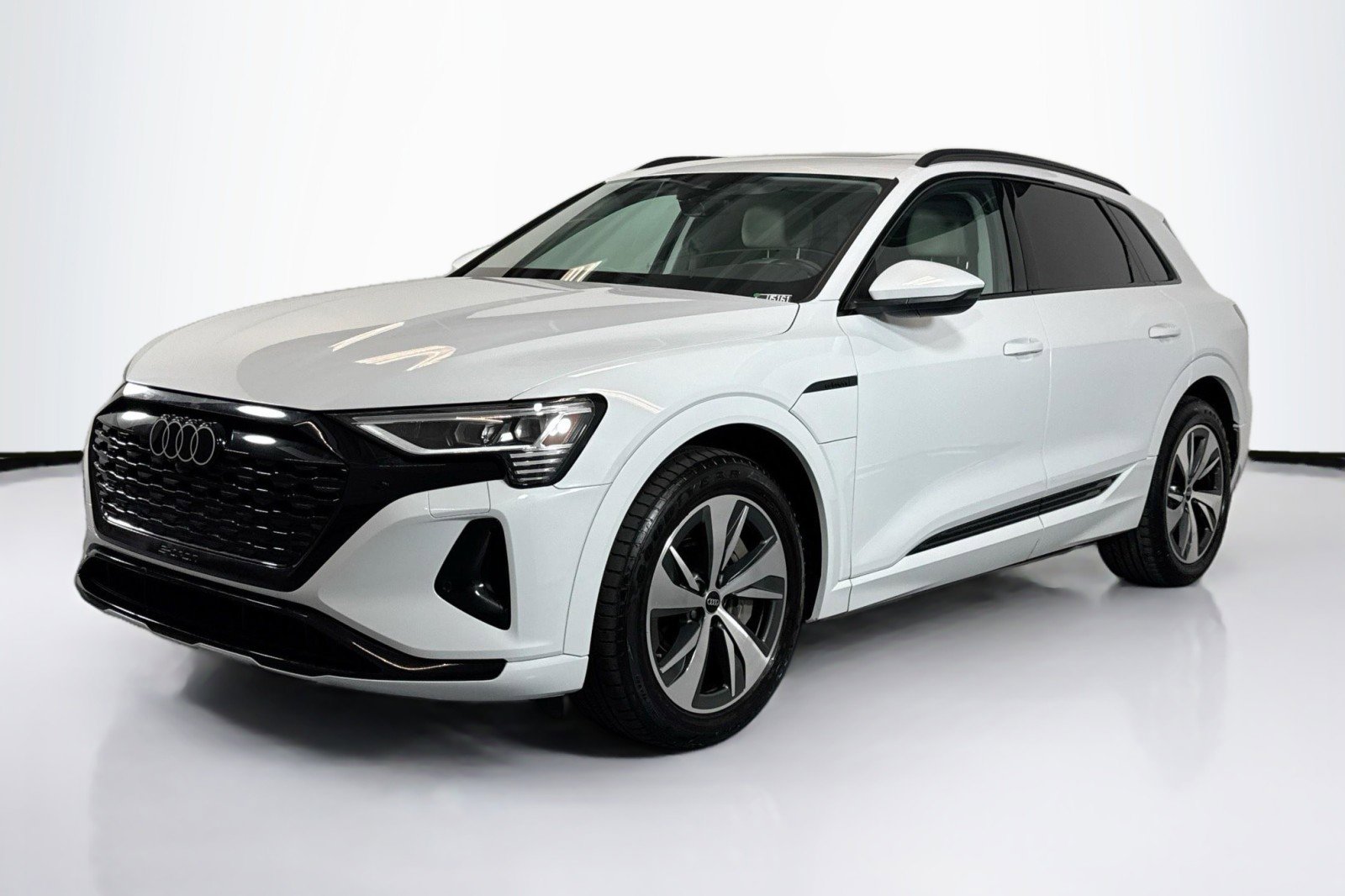 Used 2024 Audi Q8 e-tron Premium