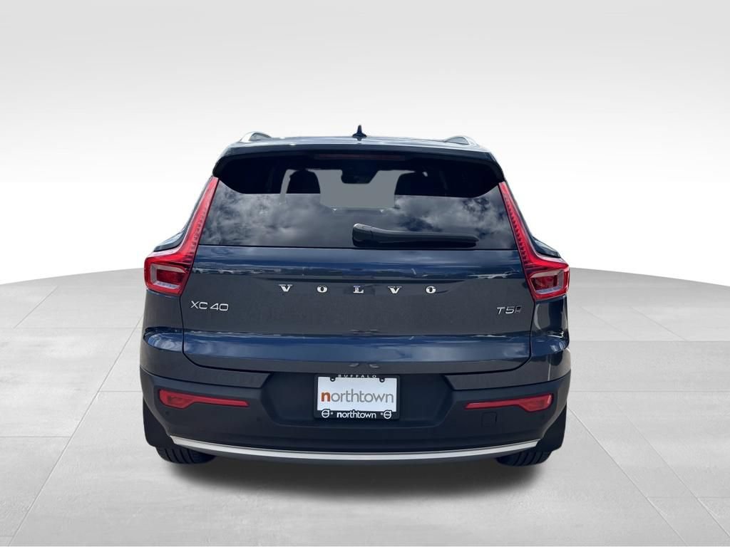 Used 2021 Volvo XC40 T5 Inscription w/ Climate Package AWD/4WD image 36