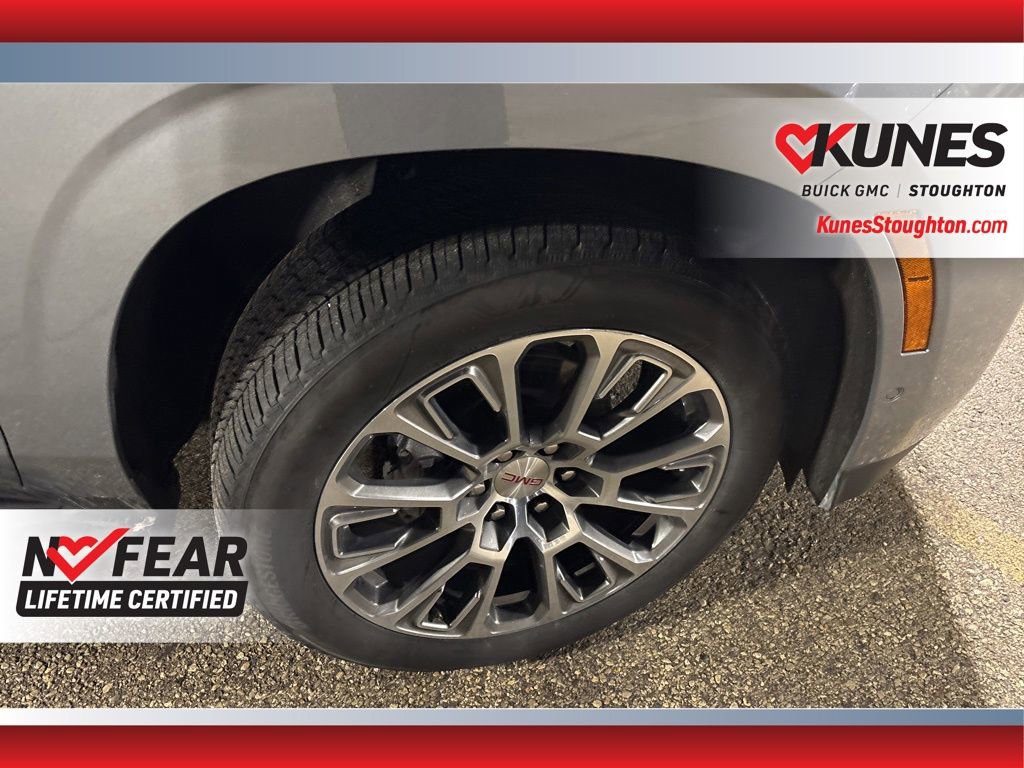 Used 2025 GMC Yukon Denali image 11