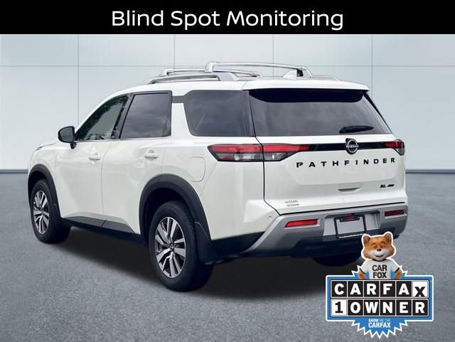 Certified 2024 Nissan Pathfinder SL w/ Black Appearance Package image 14
