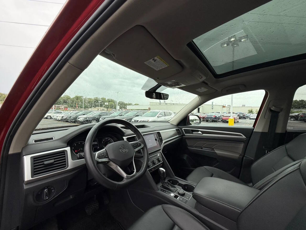 Used 2021 Volkswagen Atlas SE w/ Panoramic Sunroof Package AWD/4WD image 8