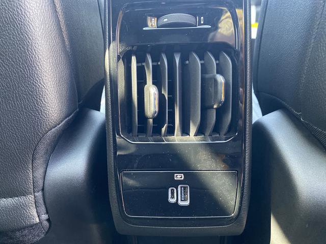 New 2025 Jeep Compass Latitude w/ Sun & Sound Group image 33