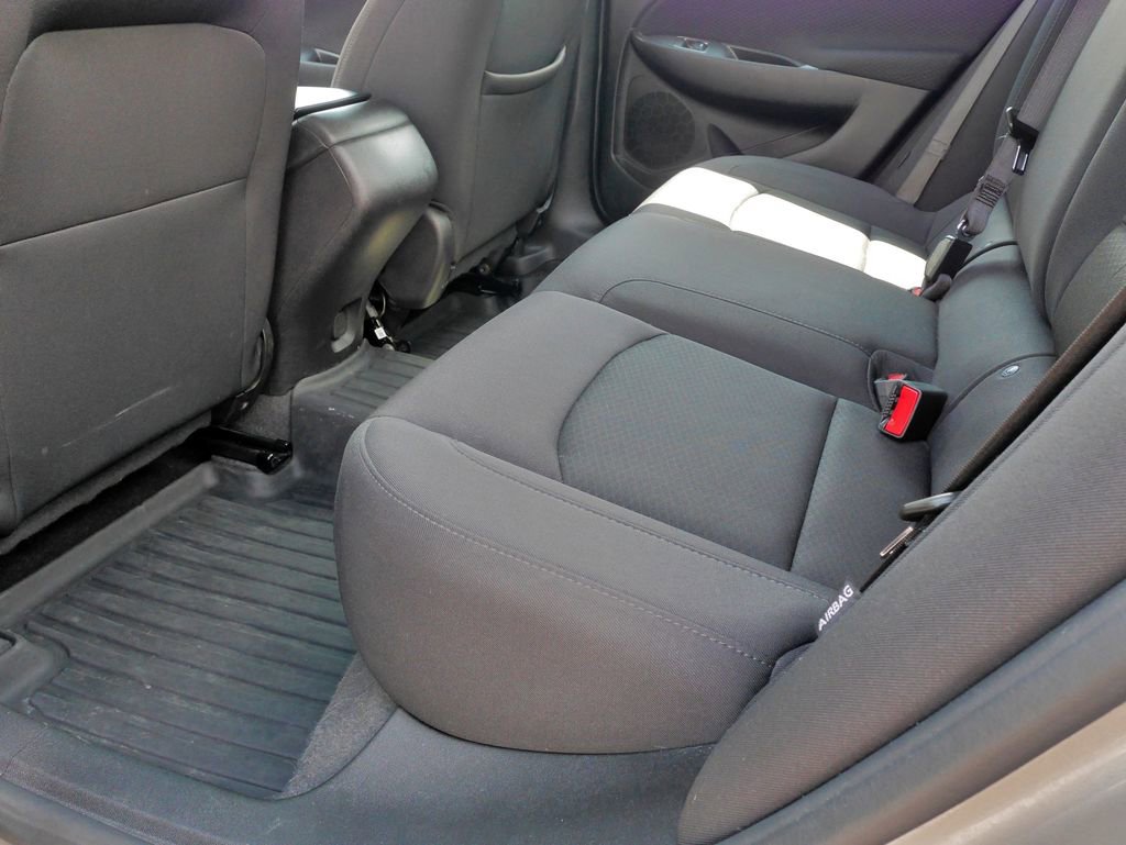 Used 2024 Chevrolet Malibu LS FWD image 17
