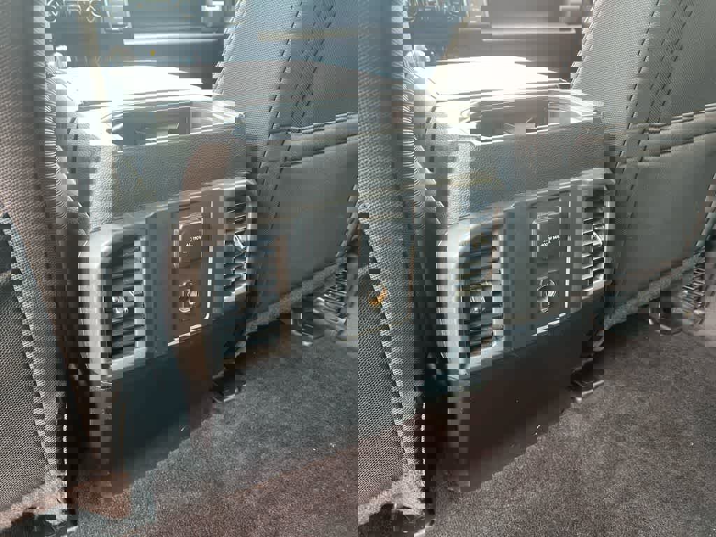 Used 2016 Ford F150 XLT w/ Equipment Group 302A Luxury image 19