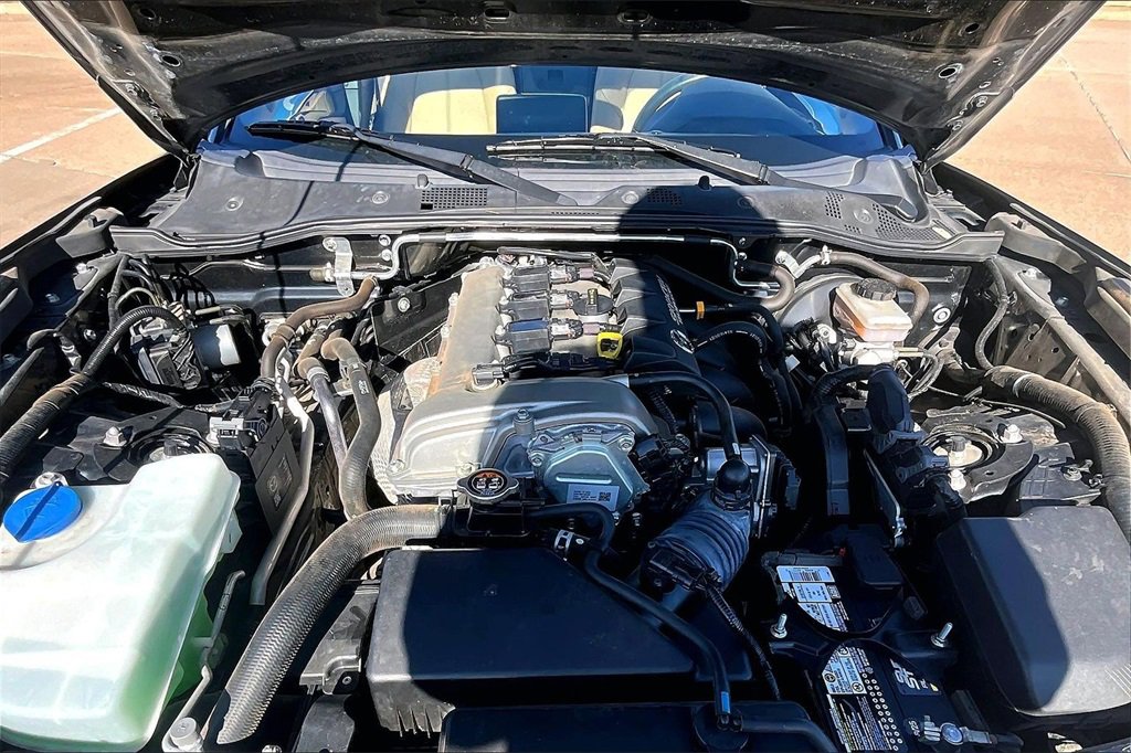 Used 2016 MAZDA MX-5 Miata Grand Touring image 9