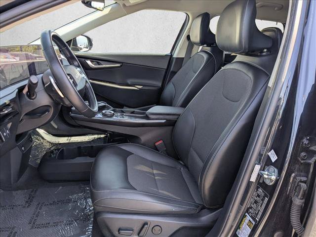 Used 2022 Kia EV6 Light RWD image 16