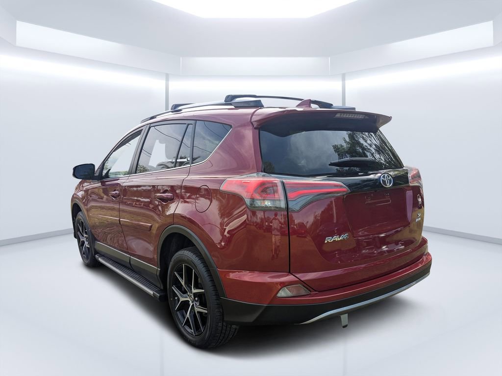 Used 2018 Toyota RAV4 SE w/ Power Extra Value Package image 6